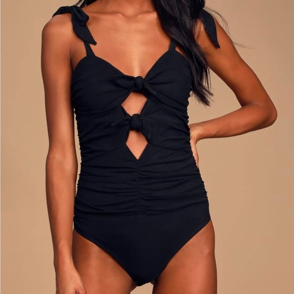LuLus Eye On Me Black Mesh Tie-Front Ruched Bodysuit (MEDIUM) - Picture 2 of 10